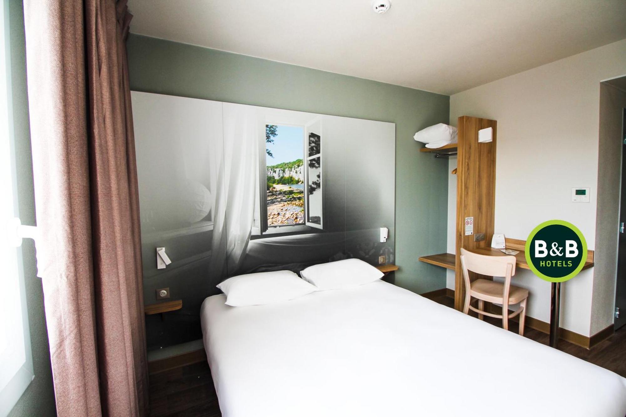 B&B Hotel Montelimar Sud Bagian luar foto